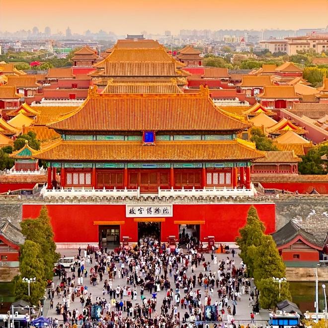 China Travel Itinerary: Beijing → Xi’an → Chengdu → Guilin → Chongqing → Zhangjiajie → Shanghai (Ultimate 14–18 Day Guide)