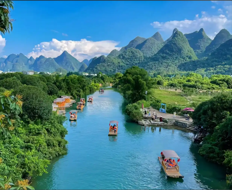 Guilin & Yangshuo Travel Guide: Karst Peaks, River Life, and Village Paths in Guangxi, China