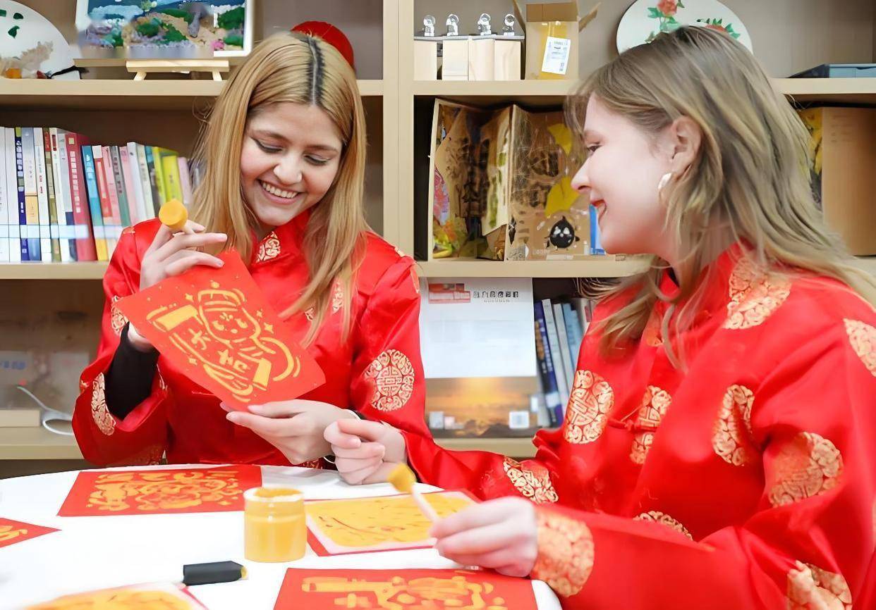 Chinese New Year Travel Guide 2027: The Ultimate Experience for First-Time Visitors to China During Spring Festival